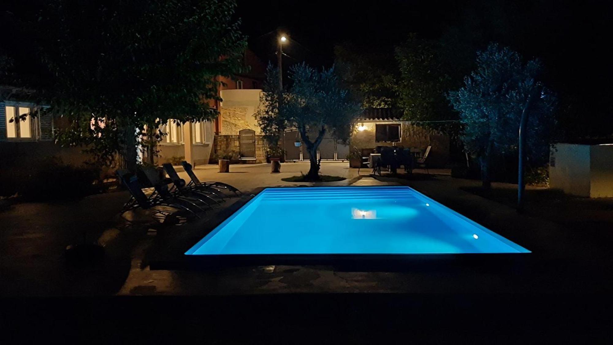 Ferienhaus Aqua Mit Pool Jadreski Bagian luar foto