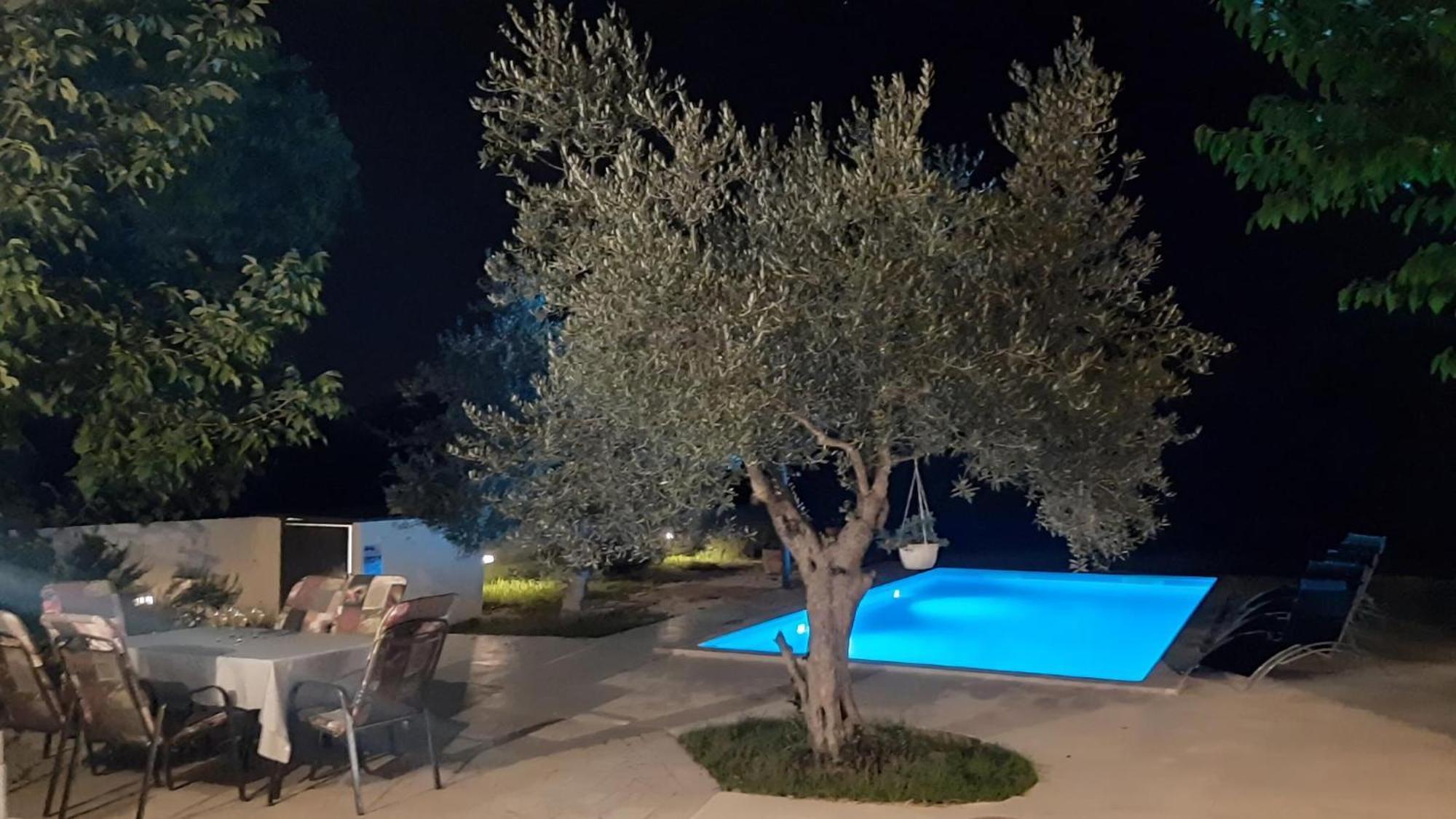 Ferienhaus Aqua Mit Pool Jadreski Bagian luar foto