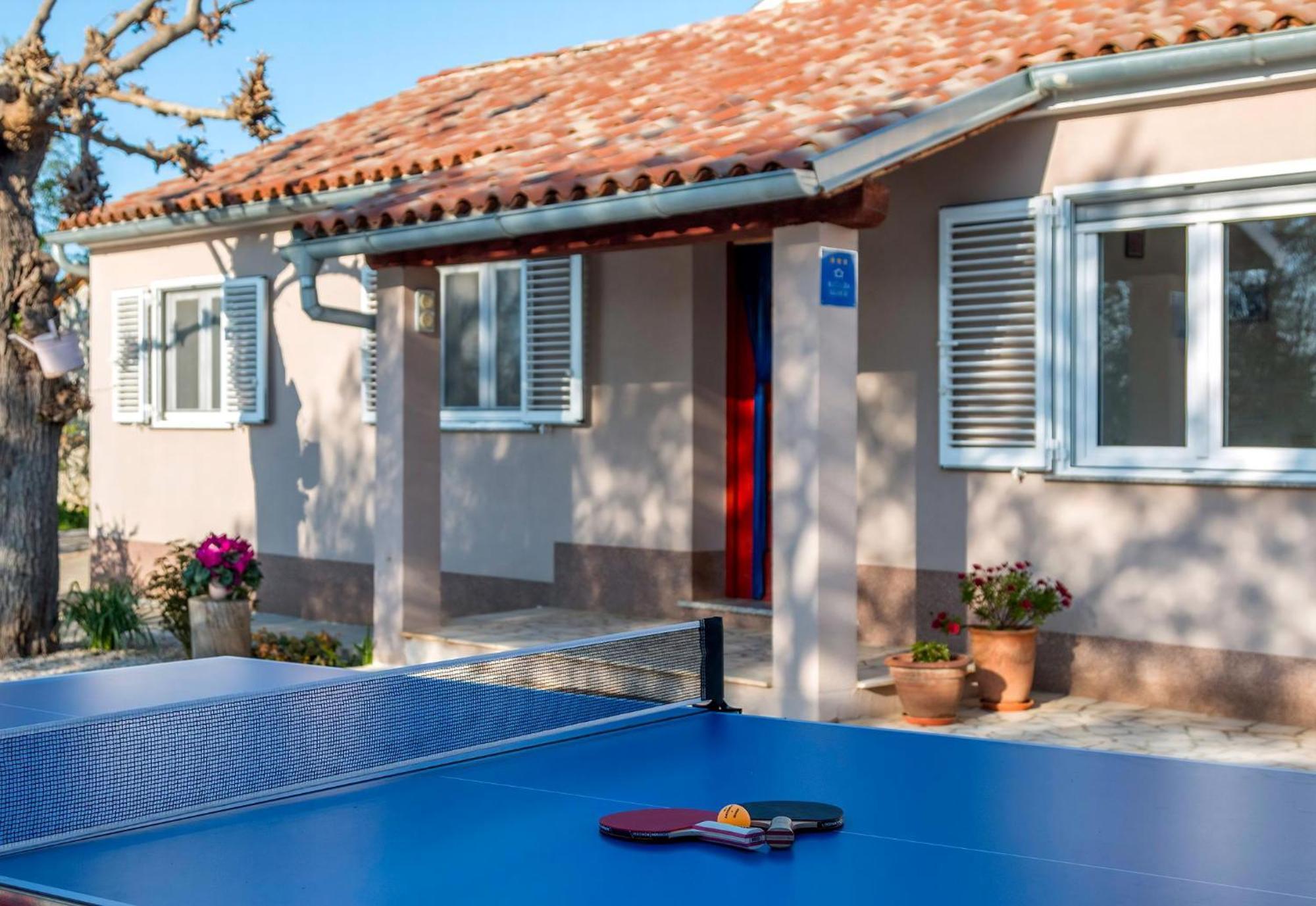 Ferienhaus Aqua Mit Pool Jadreski Bagian luar foto